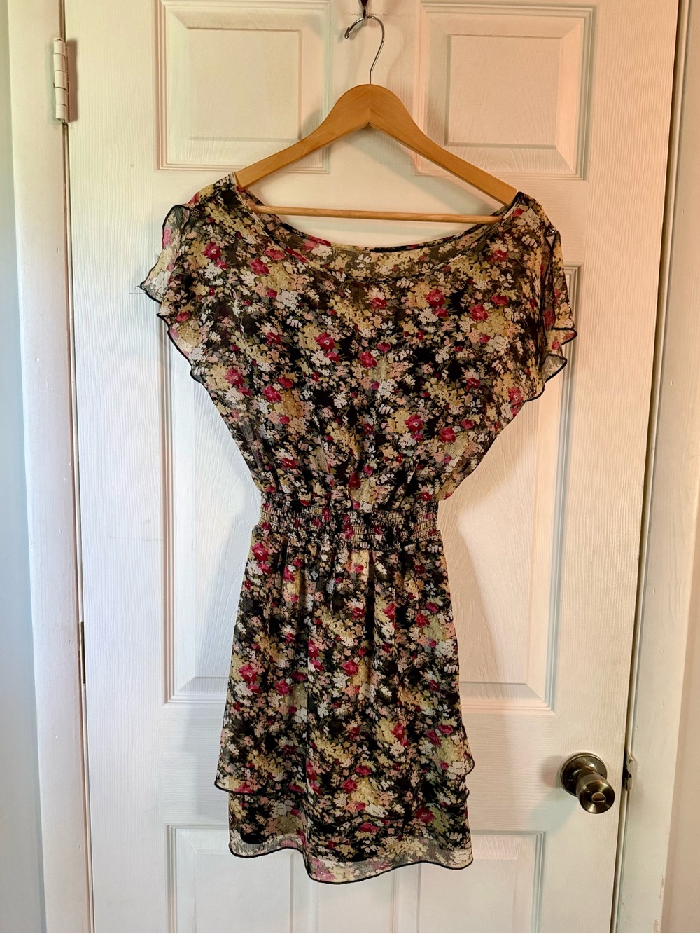 Express Floral Cap-Sleeve Dress
